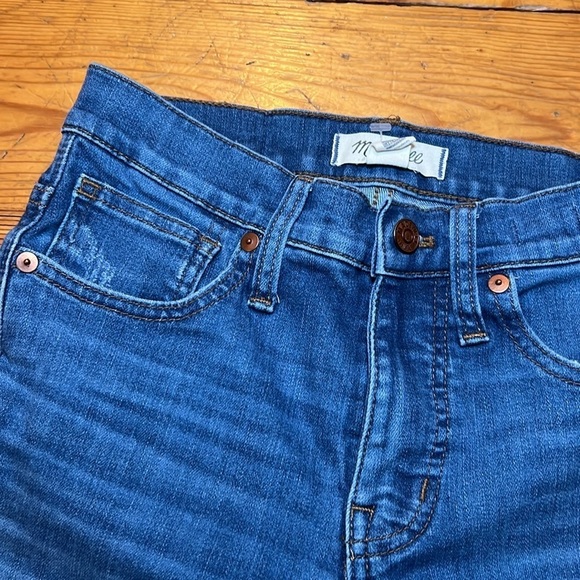 Madewell 9" High-Rise Skinny Crop Jeans - Picture 6 of 9